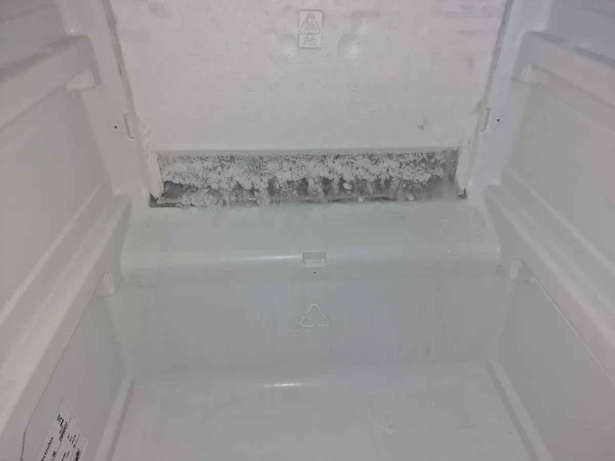 Accumulation de givre dans congélateur Electrolux