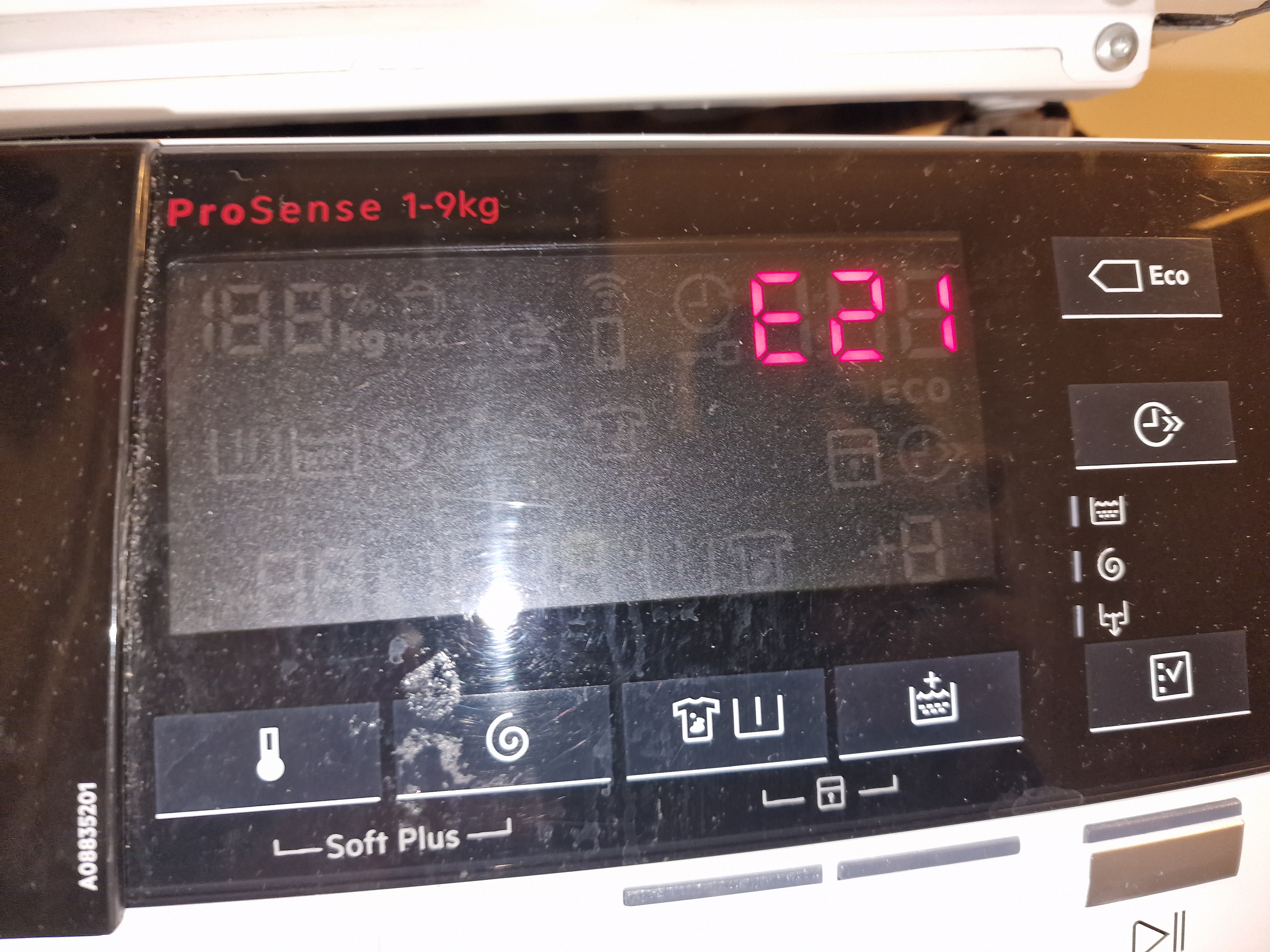 Diagnostic visuel de l'erreur E20 / E21 sur un appareil AEG